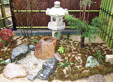 石を大事にした和風庭園1